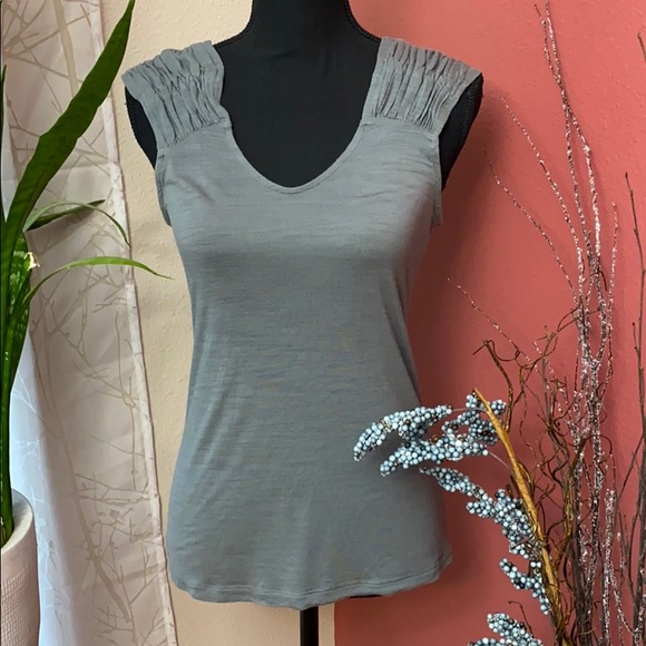 Banana Republic Tops - Banana Repulic - Playful Tank
